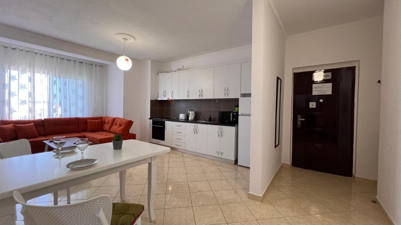 Danny Apartment